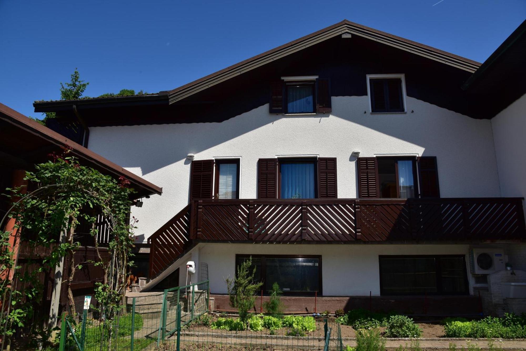 Apartment Jang Tolmin Buitenkant foto