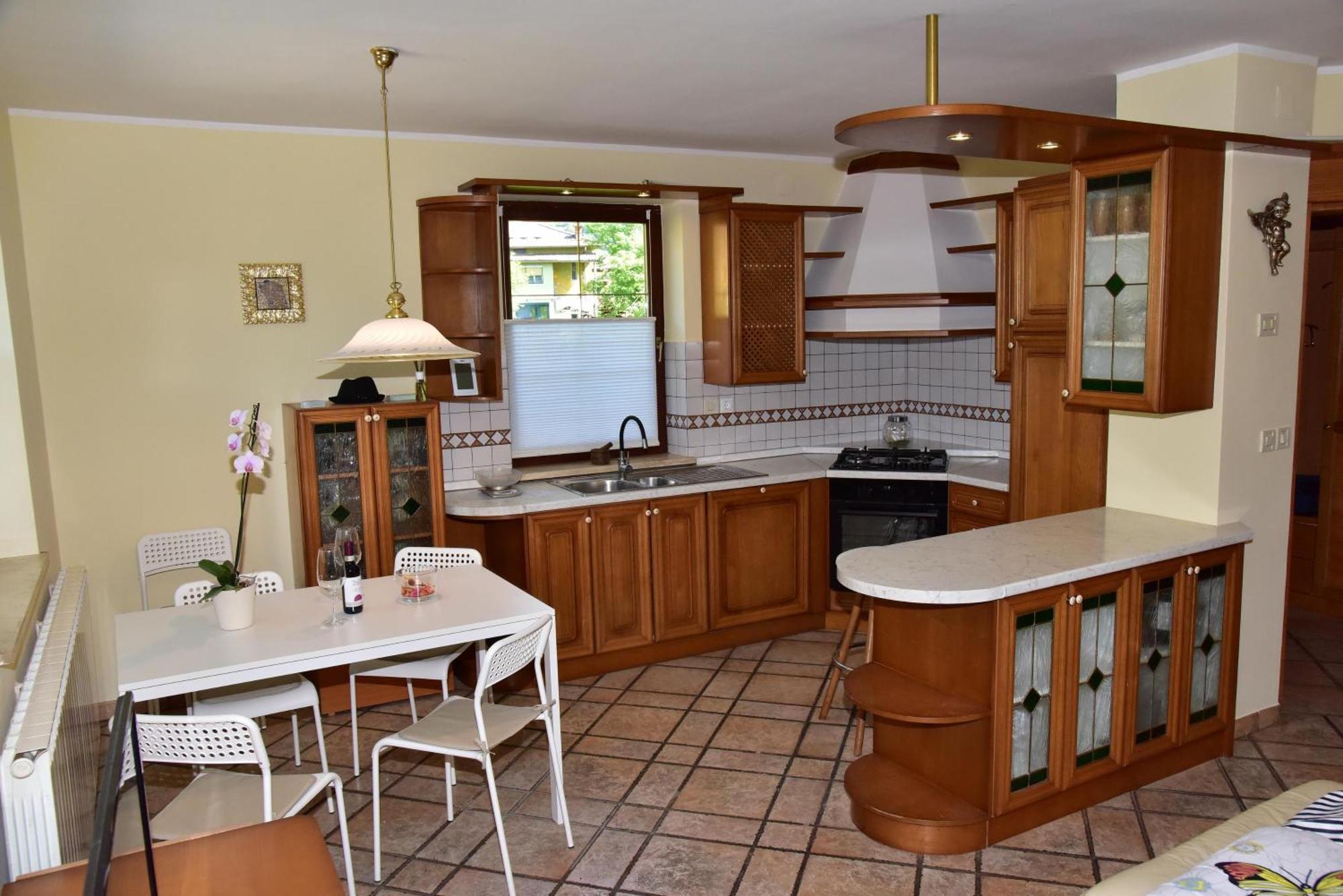 Apartment Jang Tolmin Buitenkant foto